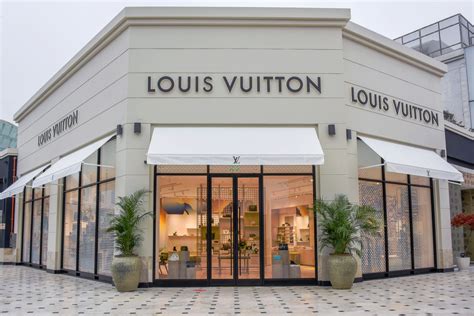 louis vuitton jockey plaza